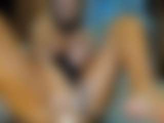 AnnesWhite's Live Sex Cam Show