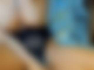 AnnesWhite's Live Sex Cam Show