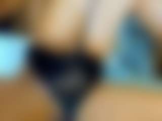 Live cam show with AnnesWhite - Blowjob on Camsoda