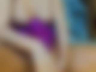 AnnesWhite's Live Sex Cam Show