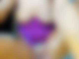 AnnesWhite's Live Sex Cam Show