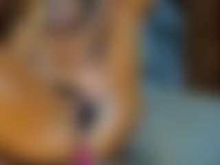 AnnesWhite's Live Sex Cam Show
