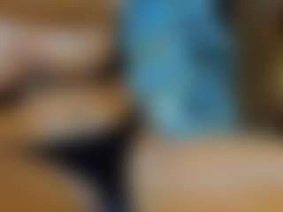 AnnesWhite's Live Sex Cam Show