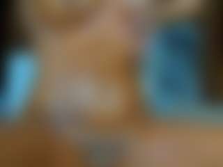 AnnesWhite's Live Sex Cam Show