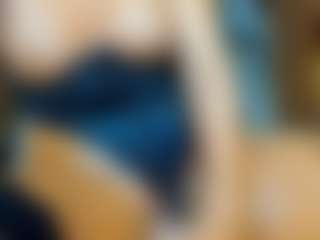 AnnesWhite's Live Sex Cam Show