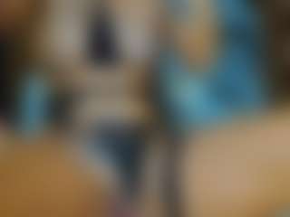 AnnesWhite's Live Sex Cam Show