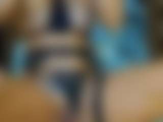 AnnesWhite's Live Sex Cam Show