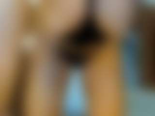 AnnesWhite's Live Sex Cam Show