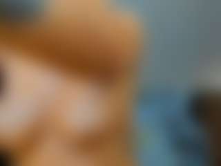 AnnesWhite's Live Sex Cam Show