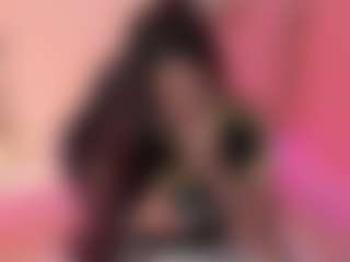 Live cam show with Minerva Soto - Athletic Teen (18+) on Dare Cams