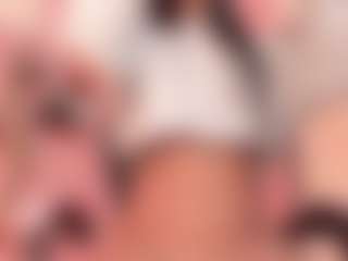 Live cam show with Minerva Soto - Fingers on Camsoda