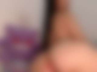 Live cam show with miss-mulan - Asian Curvy on Dolls Live