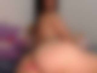 Live cam show with miss-mulan - Asian MILF on Camsoda