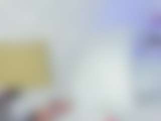 Live cam show with Anny Rouse - Brown Hair on livesuperchat.net
