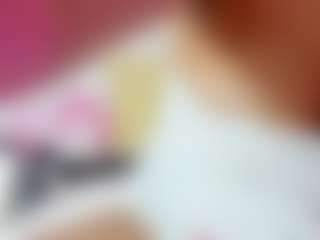 Live cam show with Anny Rouse - Public Brown Hair on slutload