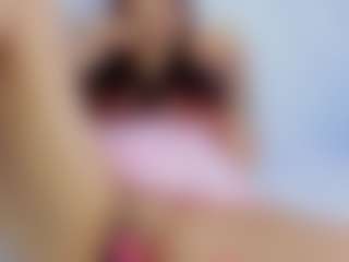 Live cam show with Anny Rouse - Bikini on Mixed Magazine Live