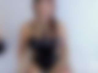 Live cam show with Anny Rouse - Fingers on Gym Cam Girls