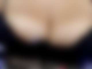 Live cam show with Anny Rouse - Ass Clapping on dropp.cam