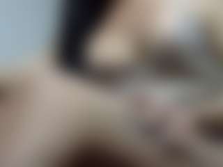 Live cam show with EvaTiffany - Muscular on madthumbs