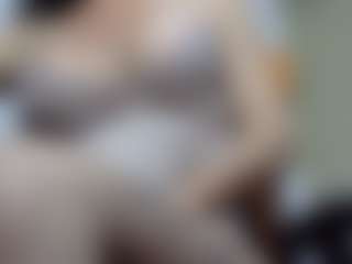 Live cam show with EvaTiffany - Muscular on madthumbs