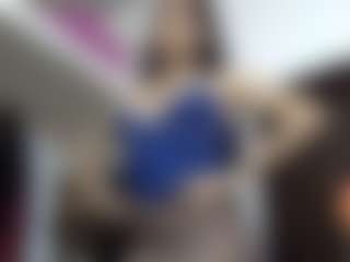 Live cam show with EvaTiffany - Muscular on infinitiblacc.com