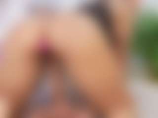 Katie Cruz's Live Sex Cam Show