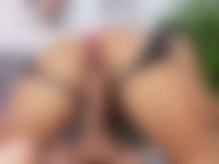 Katie Cruz's Live Sex Cam Show