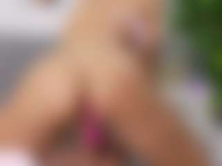 Katie Cruz's Live Sex Cam Show