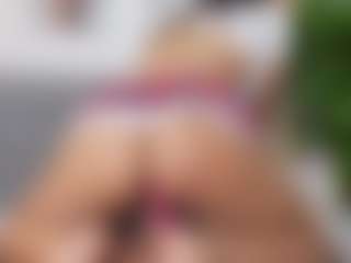 Katie Cruz's Live Sex Cam Show