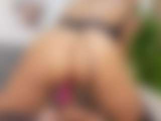 Katie Cruz's Live Sex Cam Show