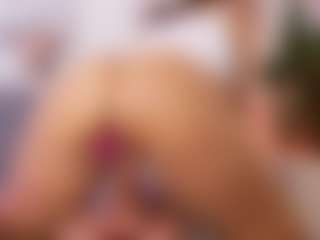 Katie Cruz's Live Sex Cam Show