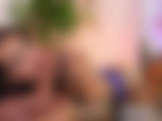 Live cam show with Katie Cruz - Squirt on LiveSexCams6