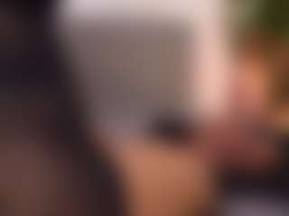 Live cam show with Katie Cruz - Anal on Camming Site