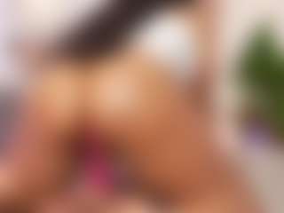 Katie Cruz's Live Sex Cam Show