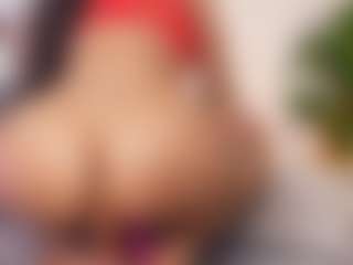 Live cam show with Katie Cruz - Muscle Asian on Camsoda