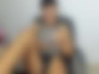 kilenyaPatrise's Live Sex Cam Show