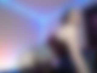 Live cam show with Nova Ramone - Blowjob on madthumbs