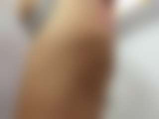 Donat3lla..'s Live Sex Cam Show