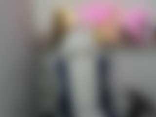 Donat3lla..'s Live Sex Cam Show