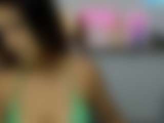 Live cam show with Donat3lla.. - Latina on Camsoda | colombia