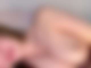 Live-Cam-Show mit NikkiMinimi - Red Hair College auf Camsoda
