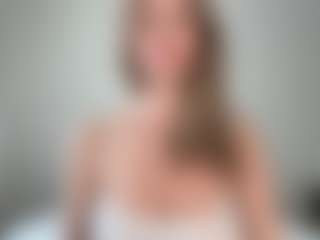 Live cam show with StarMilkyWay - Blonde Hair Teen (18+) on AdultVida.com
