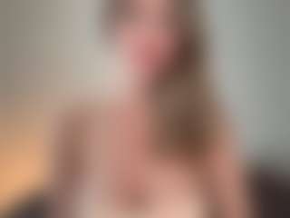 Live cam show with StarMilkyWay - Flashing on SpankPalCams