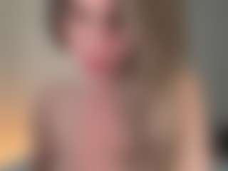 Live cam show with StarMilkyWay - Blonde Hair on xxxlivecams.org