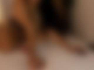 Live cam show with nicole-miler - Fingering on madthumbs