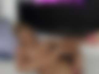 Rennata-S's Live Sex Cam Show