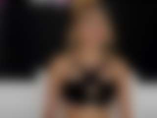 Rennata-S's Live Sex Cam Show