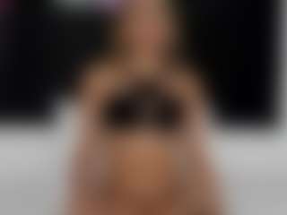 Live cam show with Rennata-S - Bedroom Latina on sexylive.show | colombia