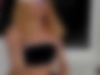 Live cam show with Rennata-S - Athletic on slutload