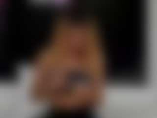 Rennata-S's Live Sex Cam Show